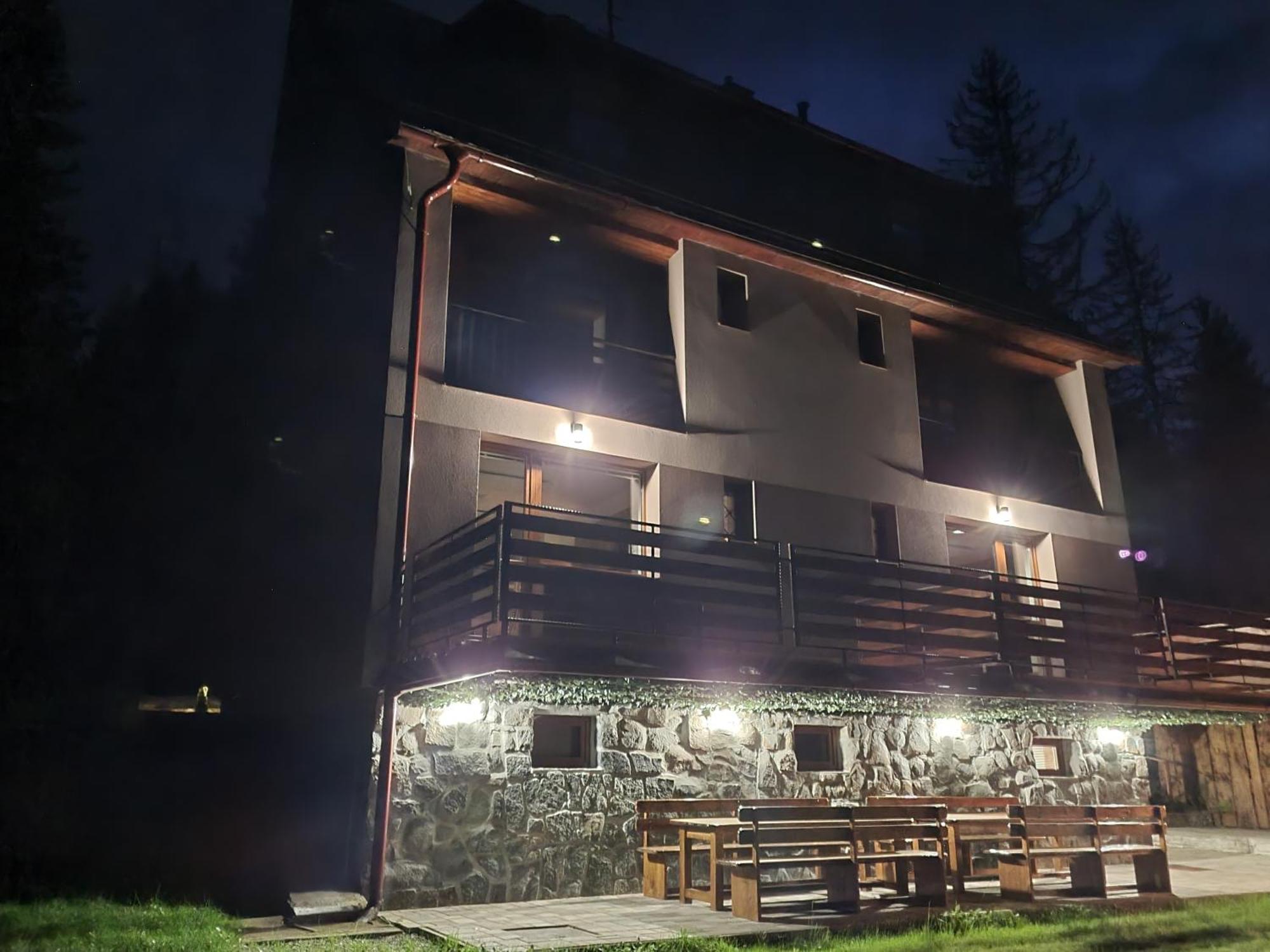 Chata Lieskovec - Chata V Lese Blizko Zubacky Tatranska Strba Exterior photo